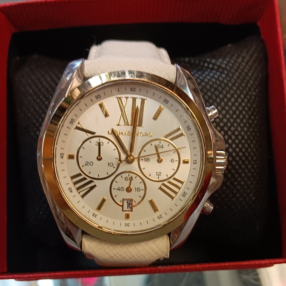Michael kors watch unisex
